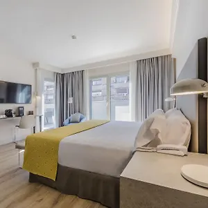 Catalonia Hotel